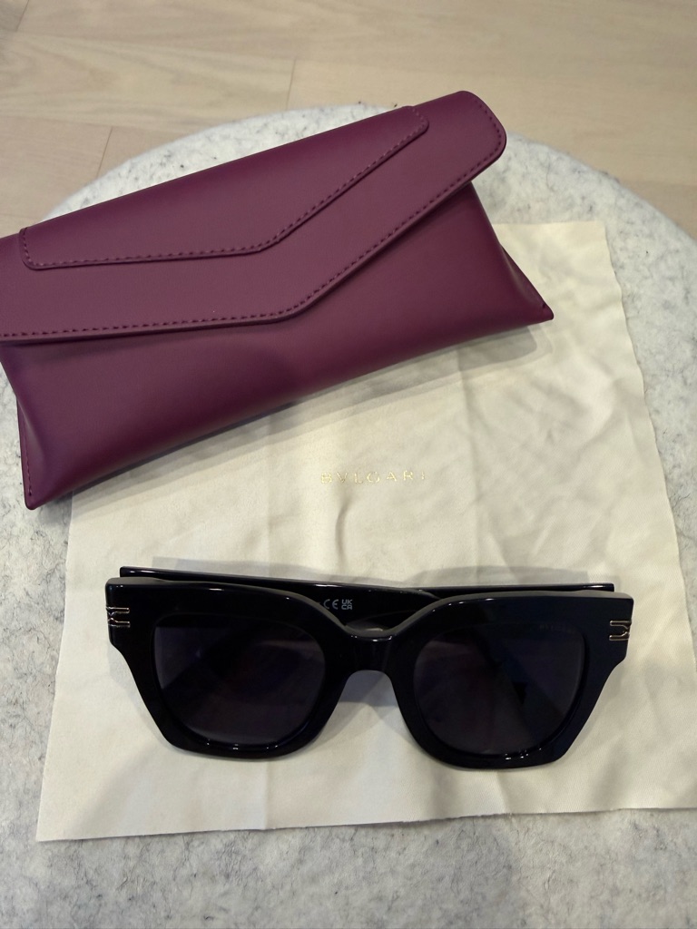 Bvlgari B.Zero1 Black Cat-Eye Sunglasses With Plum Case
